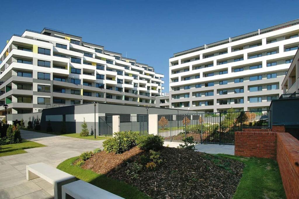 Апартаменты Apartman Soul 200 M Do Centra S Private Parking Free Кошице Экстерьер фото